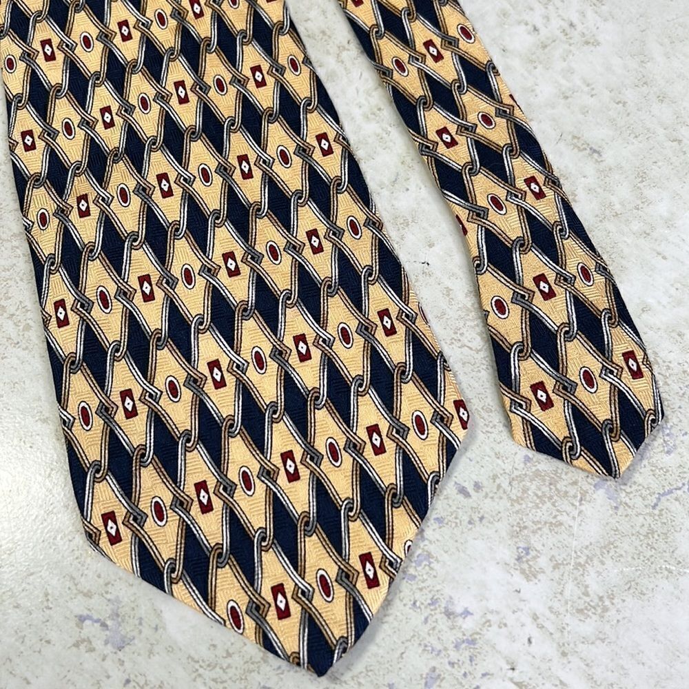 Geoffrey Beene Silk Tie New!